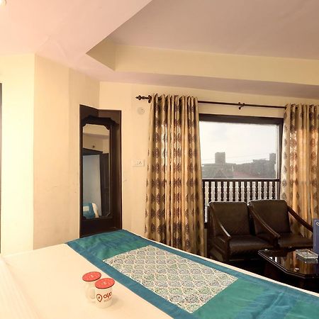 Oyo 3538 Hotel Mahamaya Simlá Kültér fotó